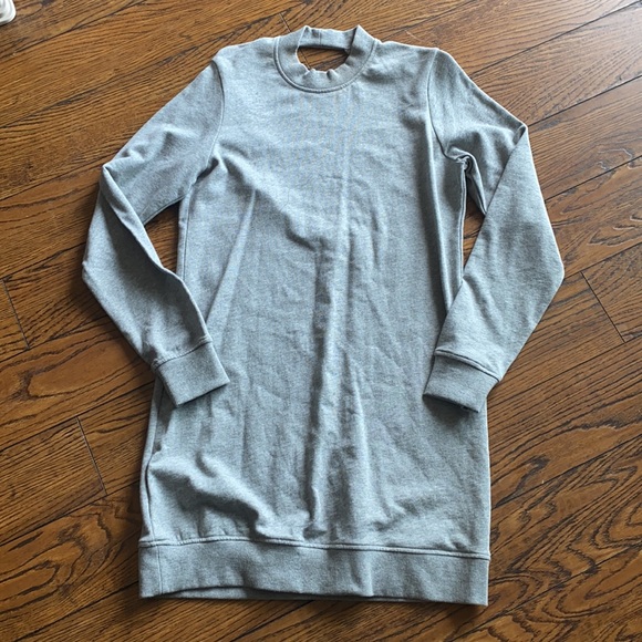 Sweater dress sexy open back - Picture 3 of 4